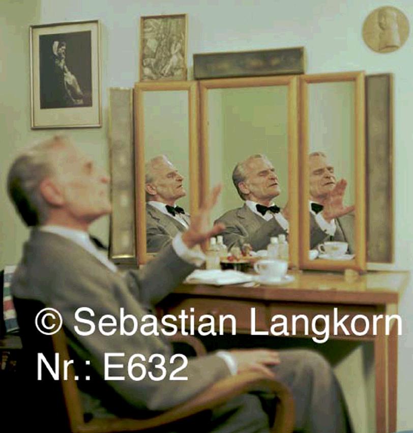 E0632HerwardGrosse1978Langkorn
